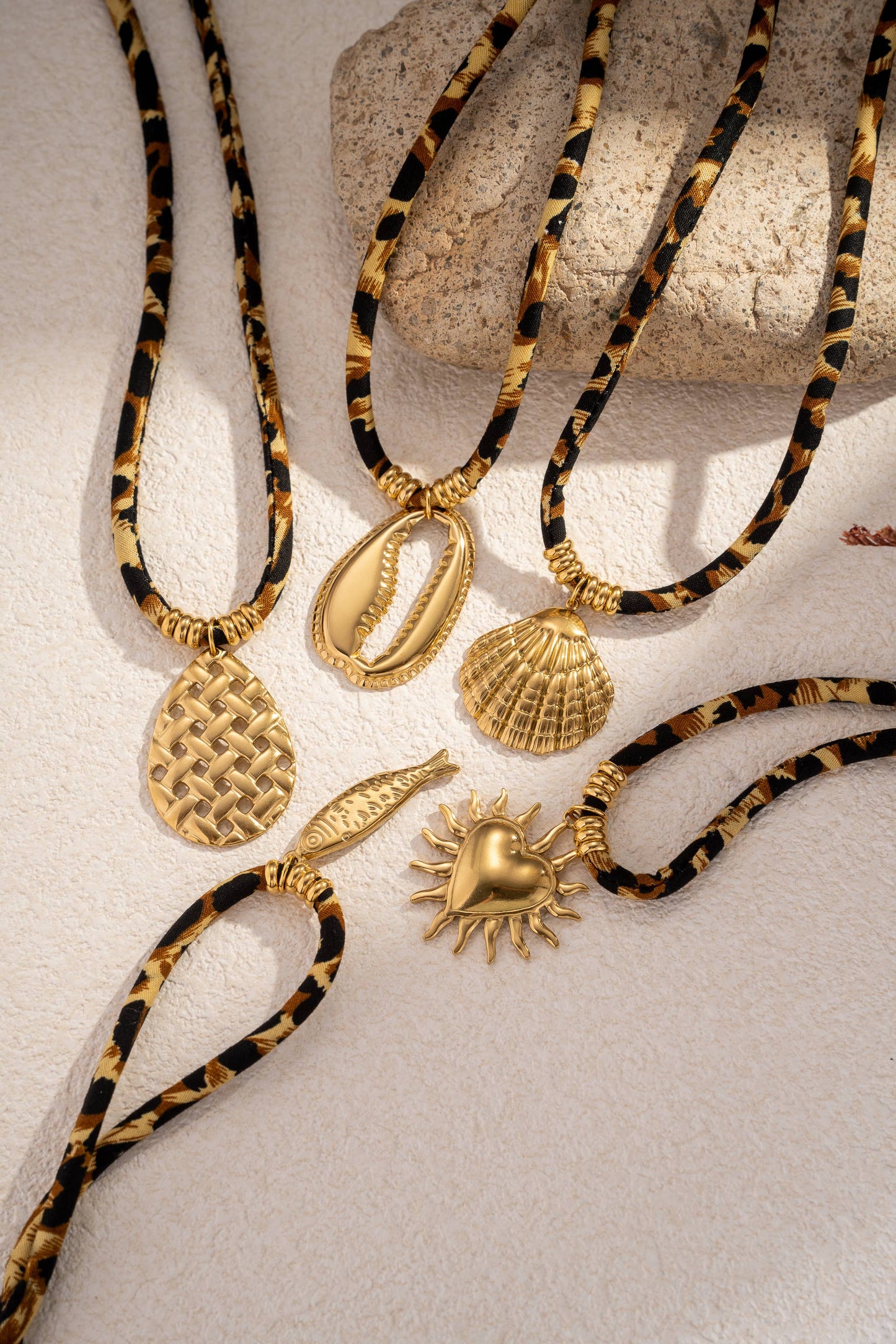 Stainless Steel Leopard Sunny Heart Necklace