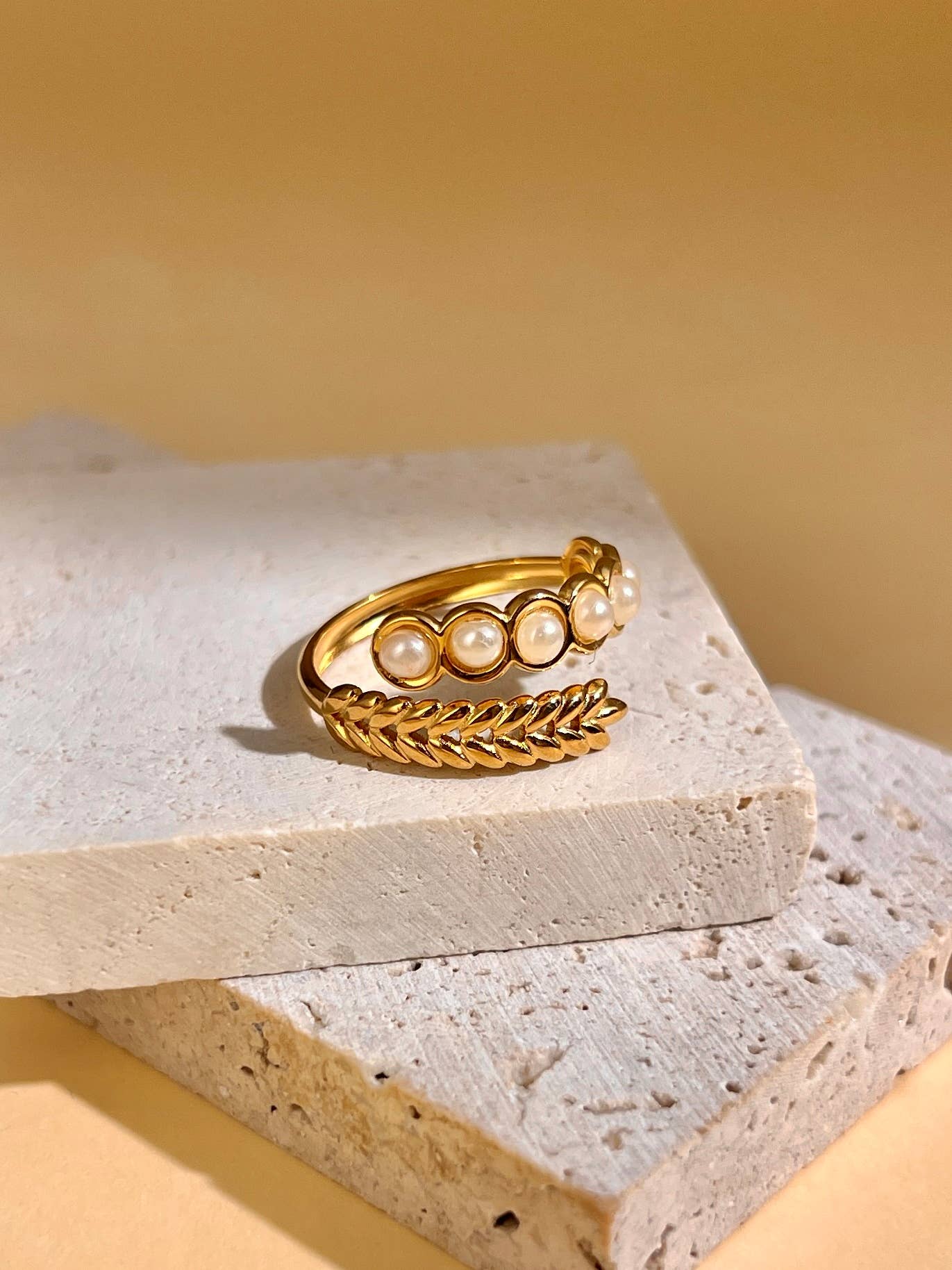 Adjustable Stainless Steel Leaf and Pearl Ring
