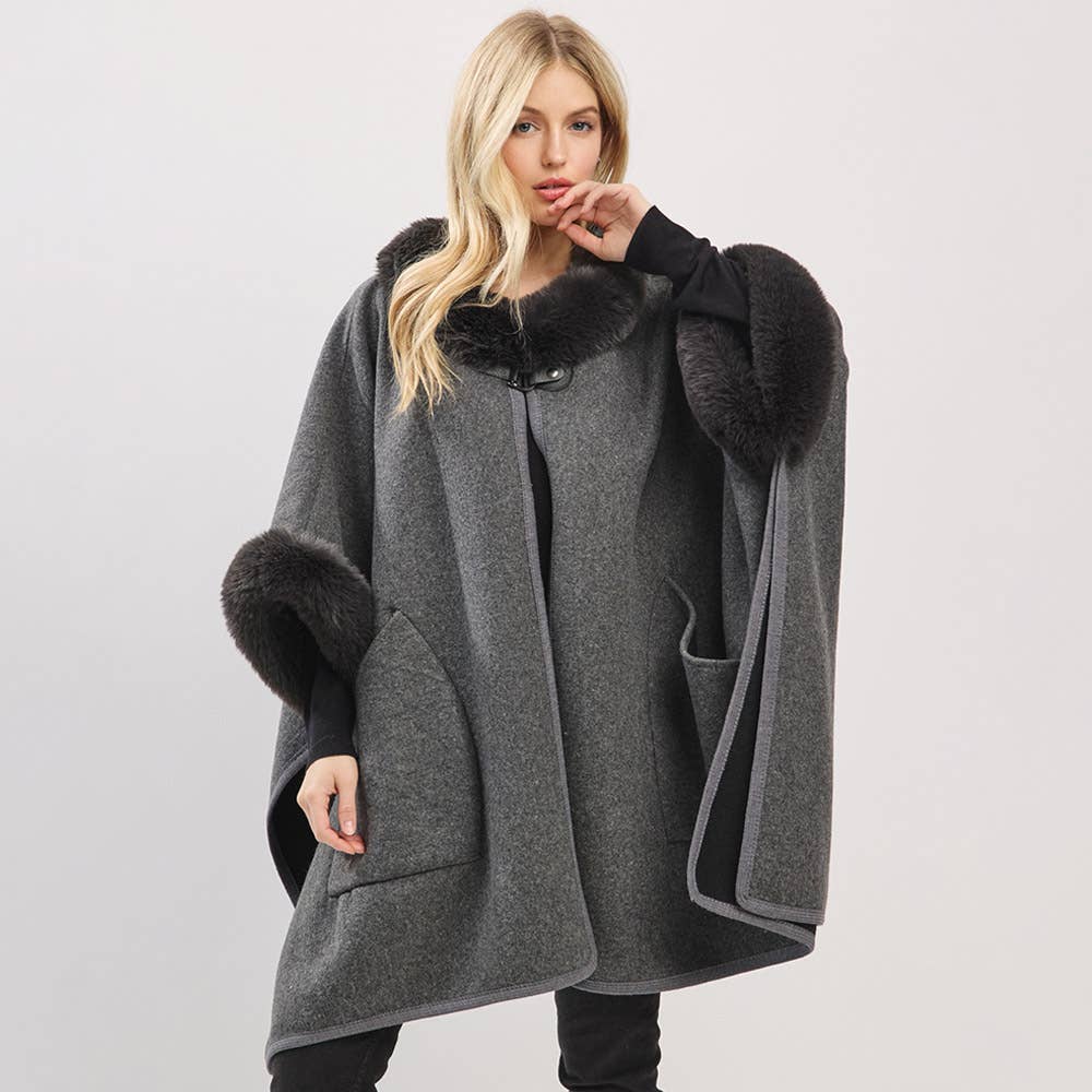 Faux Fur Trim Toggle Clasp Front Cape Wrap Poncho