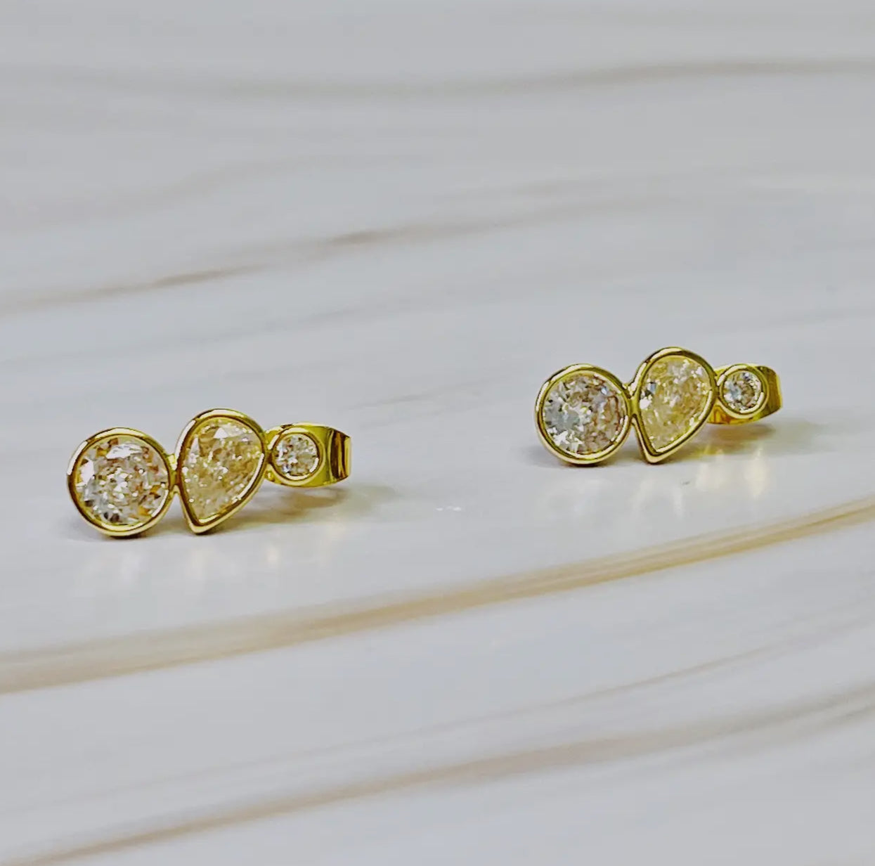 Glamour Earrings