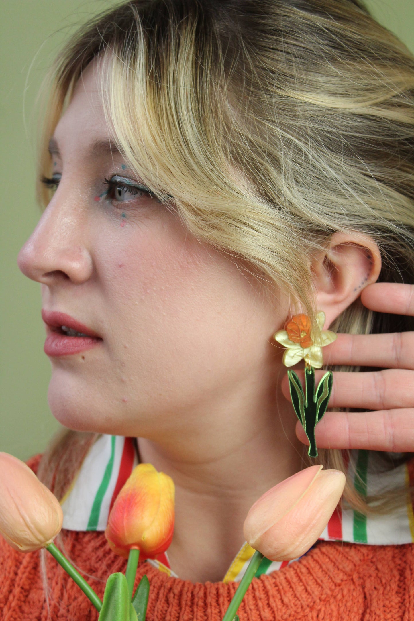 Daffodil Earrings