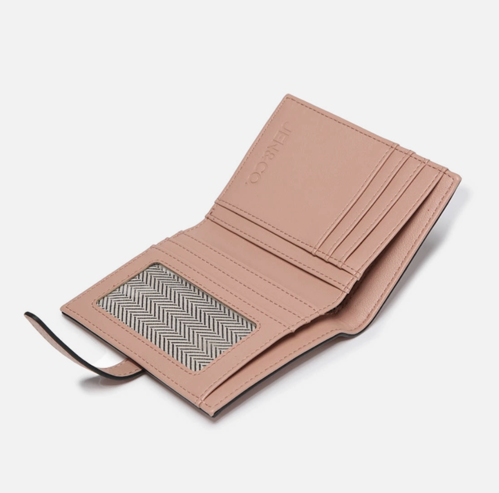 Bessie Wallet