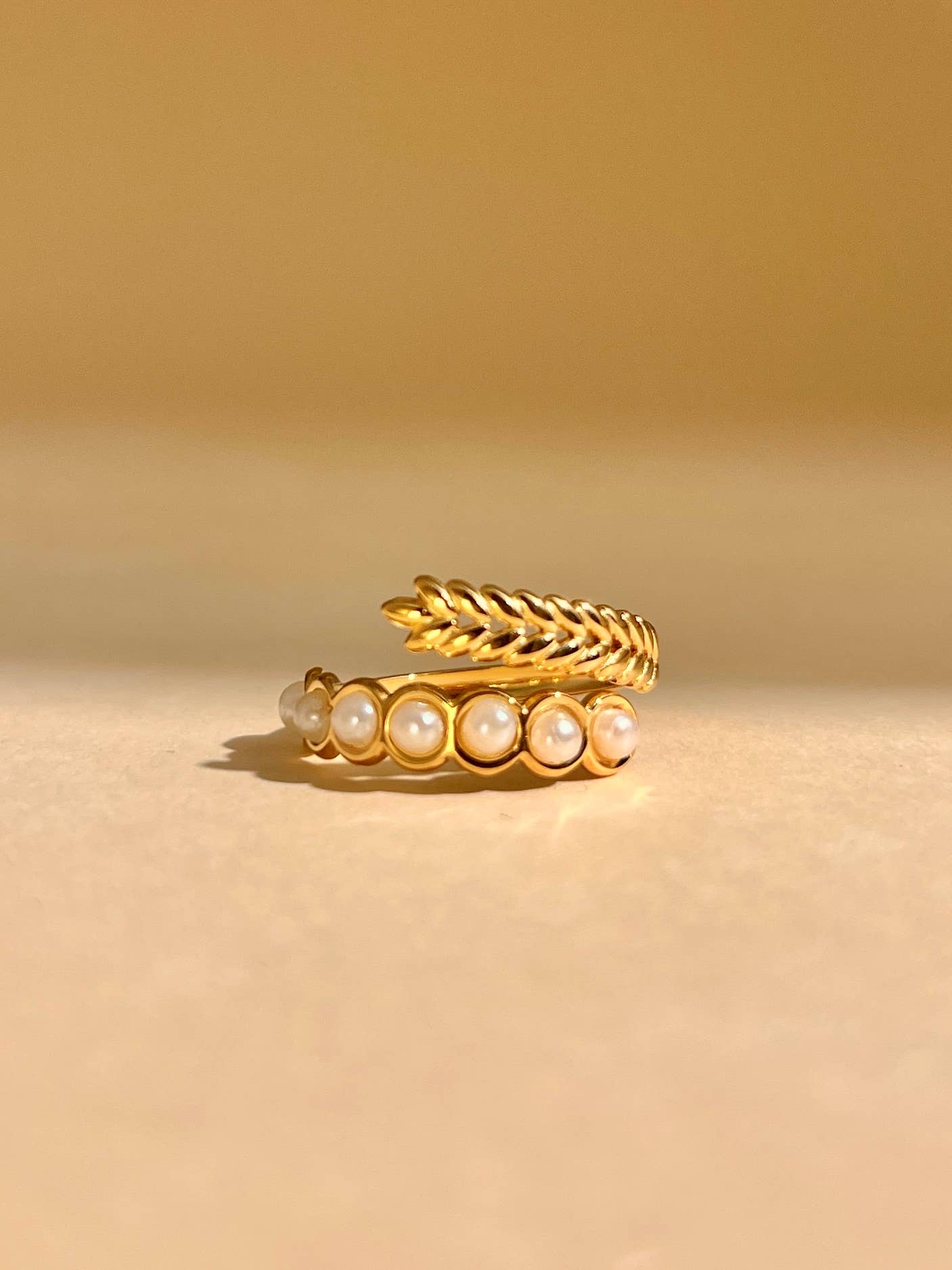 Adjustable Stainless Steel Leaf and Pearl Ring