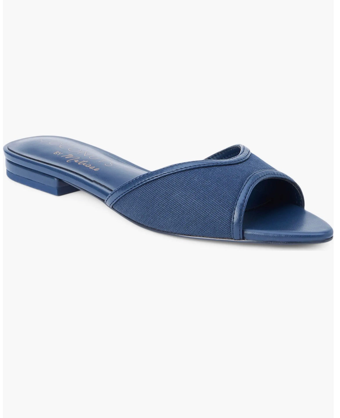 Sandals & Flats