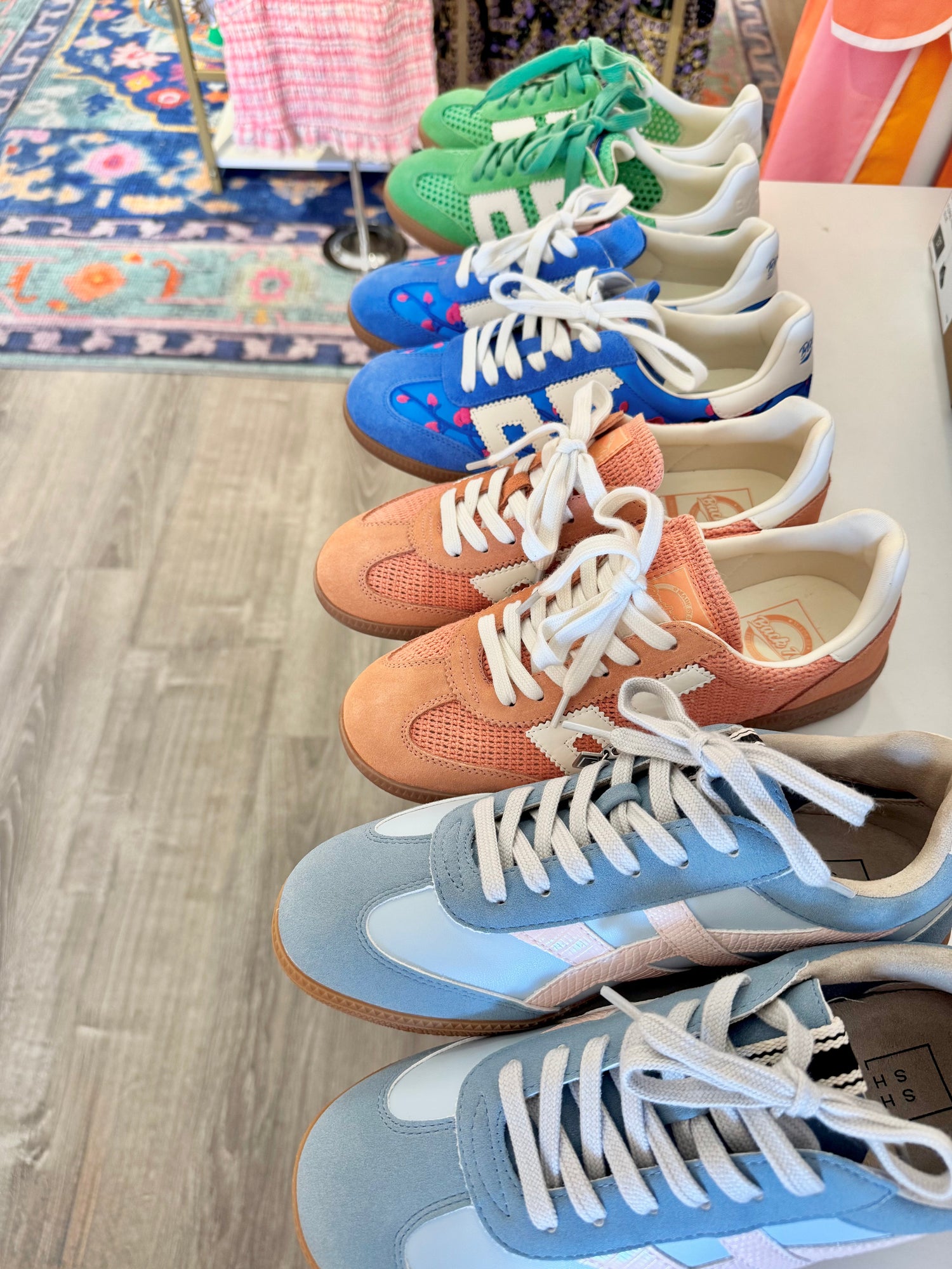 Sneakers