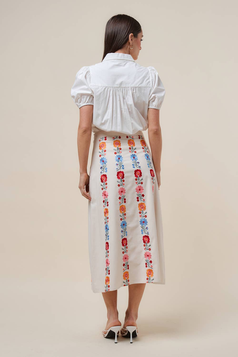 Floral embroidered skirt