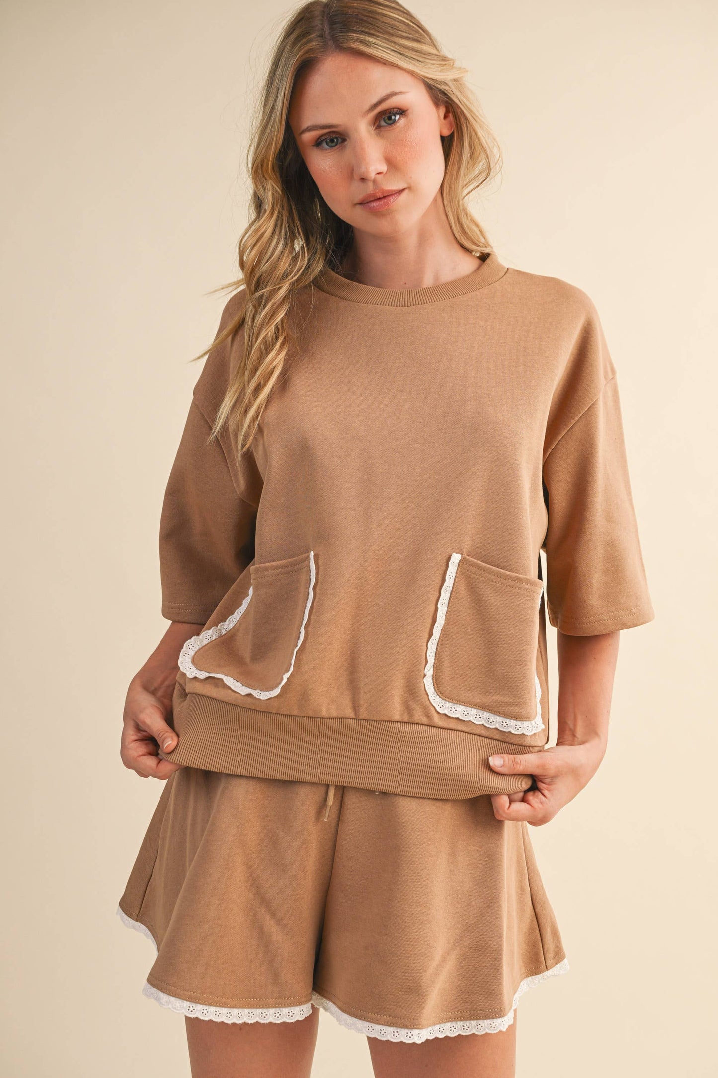 EYELET LACE DETAIL SET