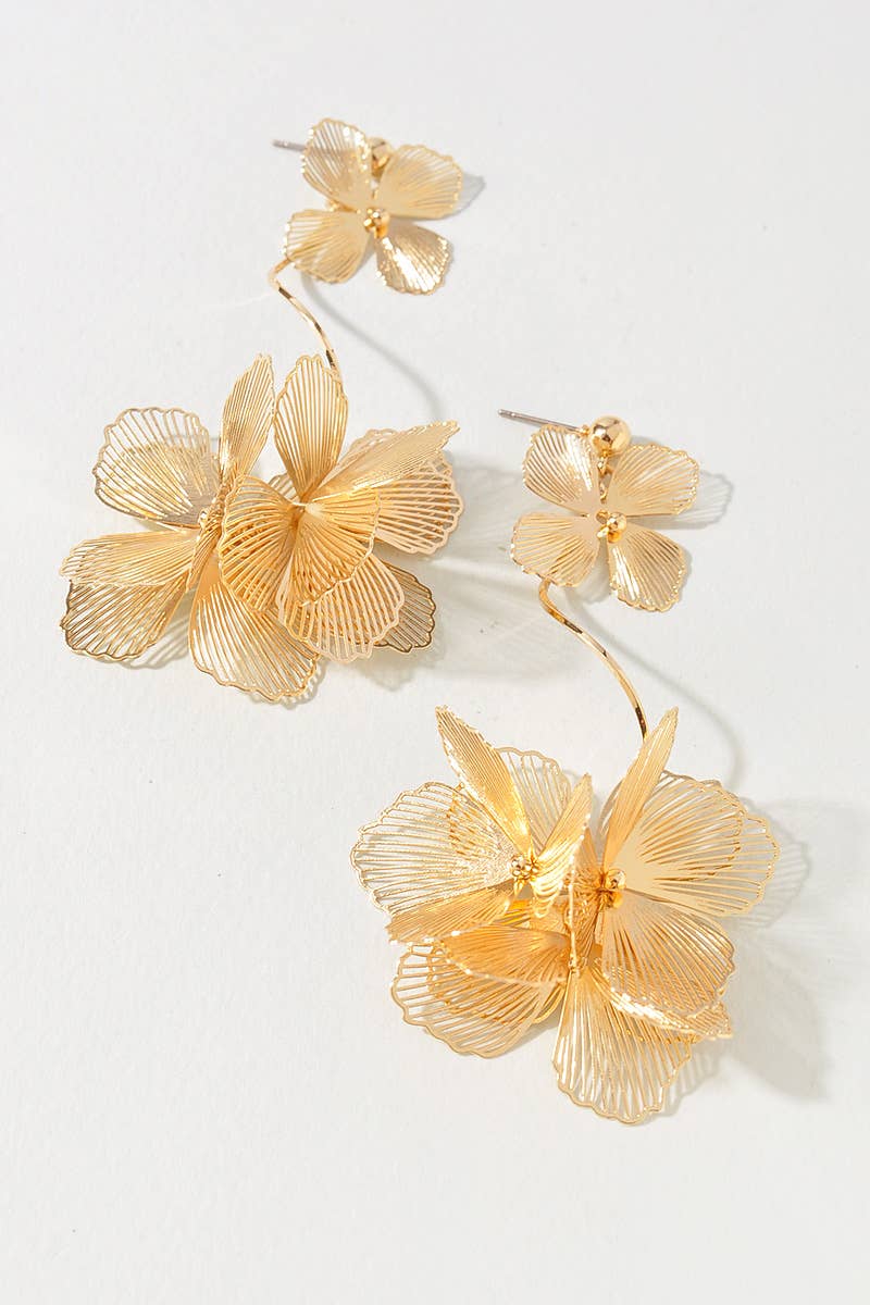 FLOWER DANGLE EARRINGS