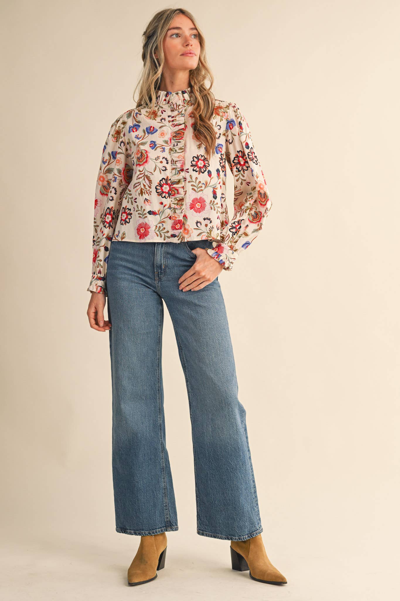 EXCLUSIVE FLORAL PRINT RUFFLED BUTTON DOWN TOP
