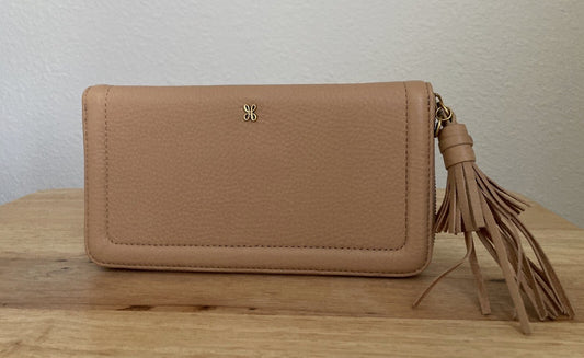 Nila zip around