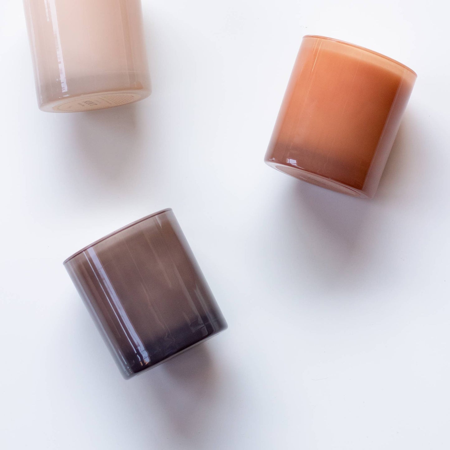 Sanctuary 9 oz. Hue Candle (Leather + Incense)