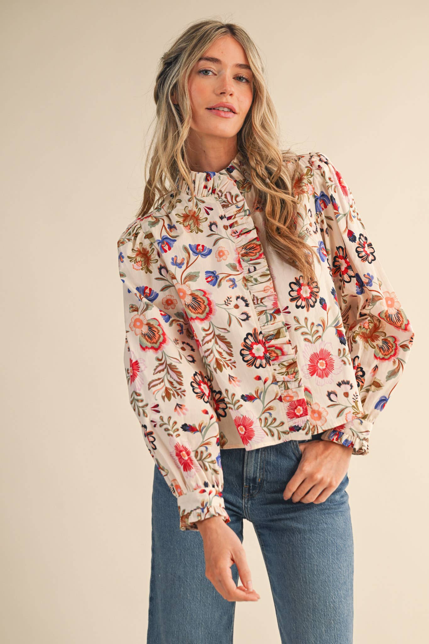EXCLUSIVE FLORAL PRINT RUFFLED BUTTON DOWN TOP