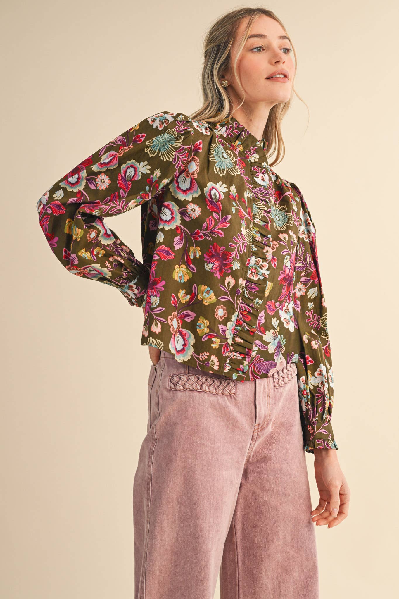 EXCLUSIVE FLORAL PRINT RUFFLED BUTTON DOWN TOP