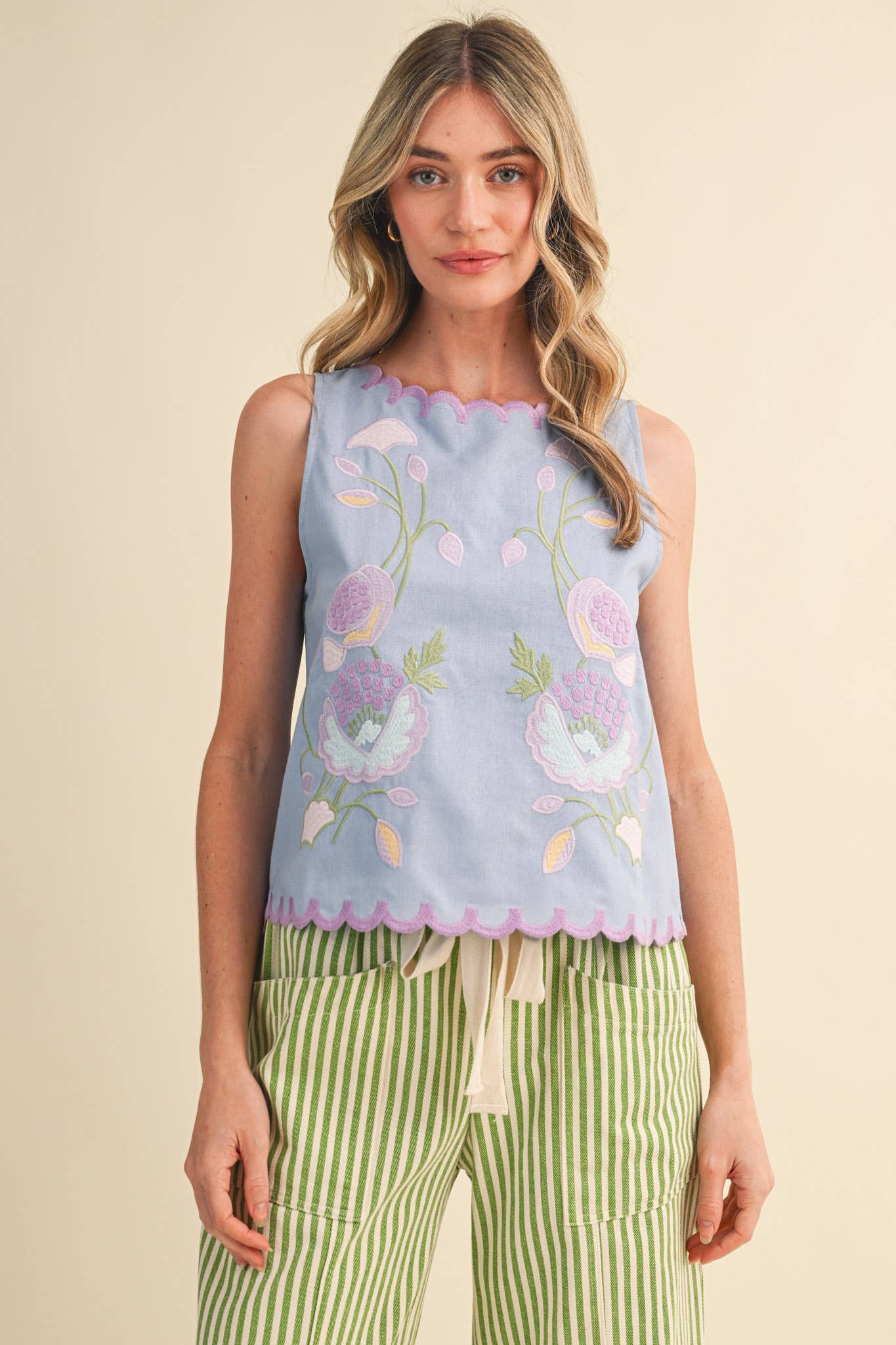 SCALLOPED TANK