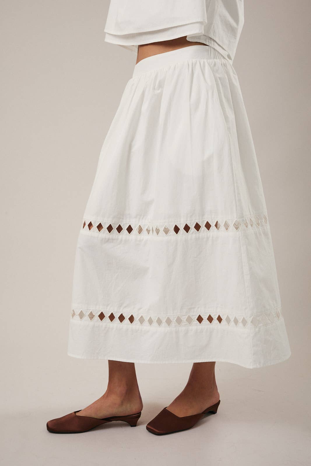 CUT OUT MIDI SKIRT
