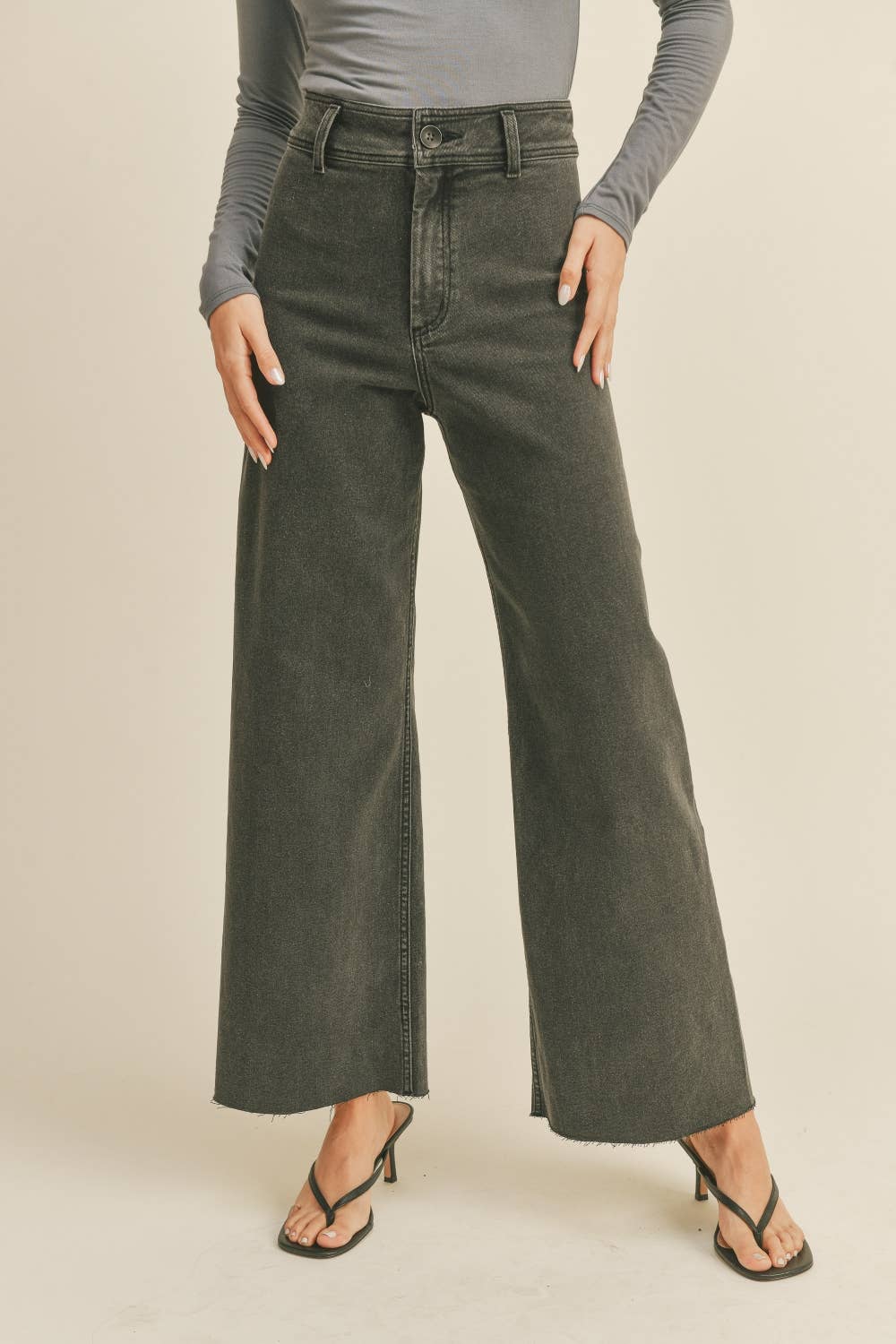 Washed Wide Leg Jeans