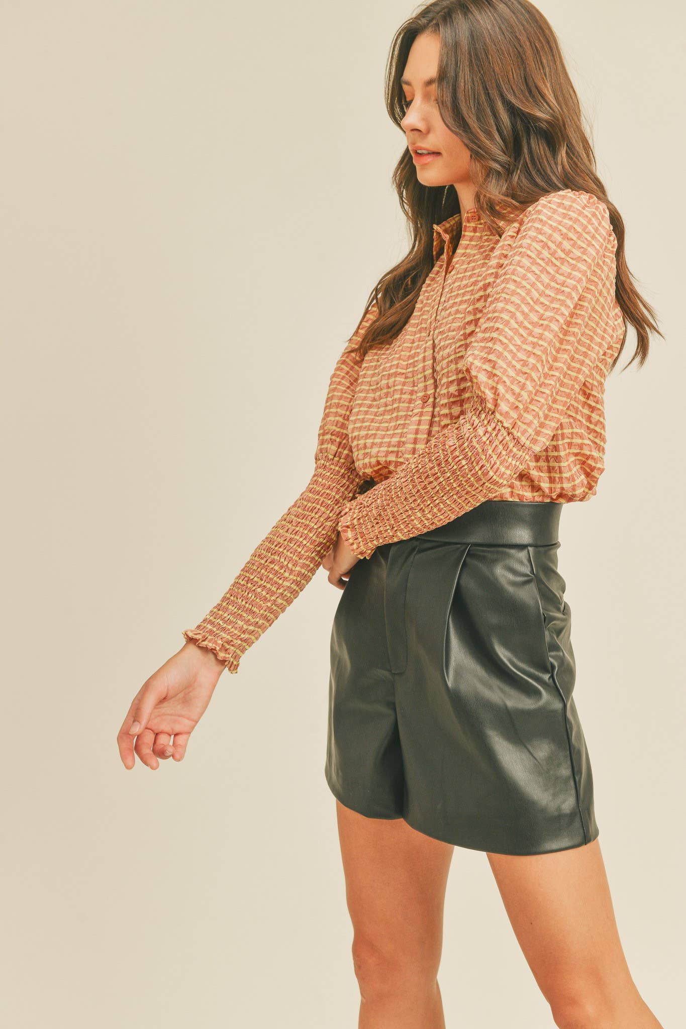 BUTTON DOWN BLOUSE WITH SMOCKED SLEEVES