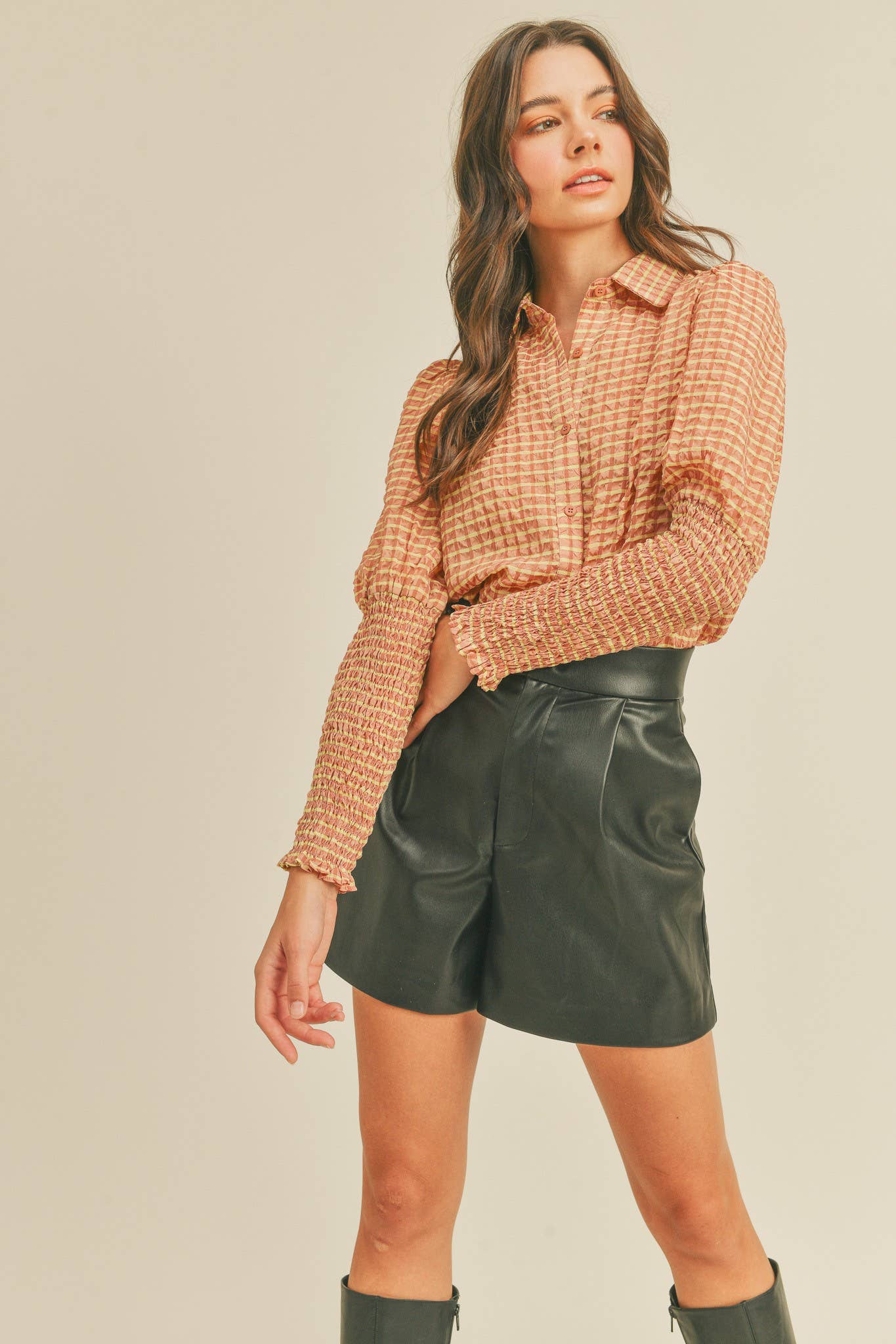 BUTTON DOWN BLOUSE WITH SMOCKED SLEEVES