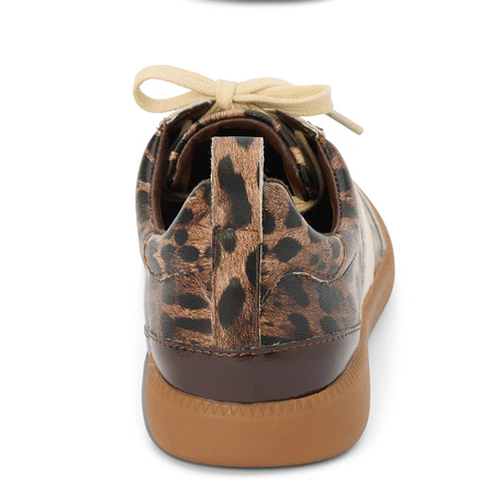 Wylder low-top sneaker