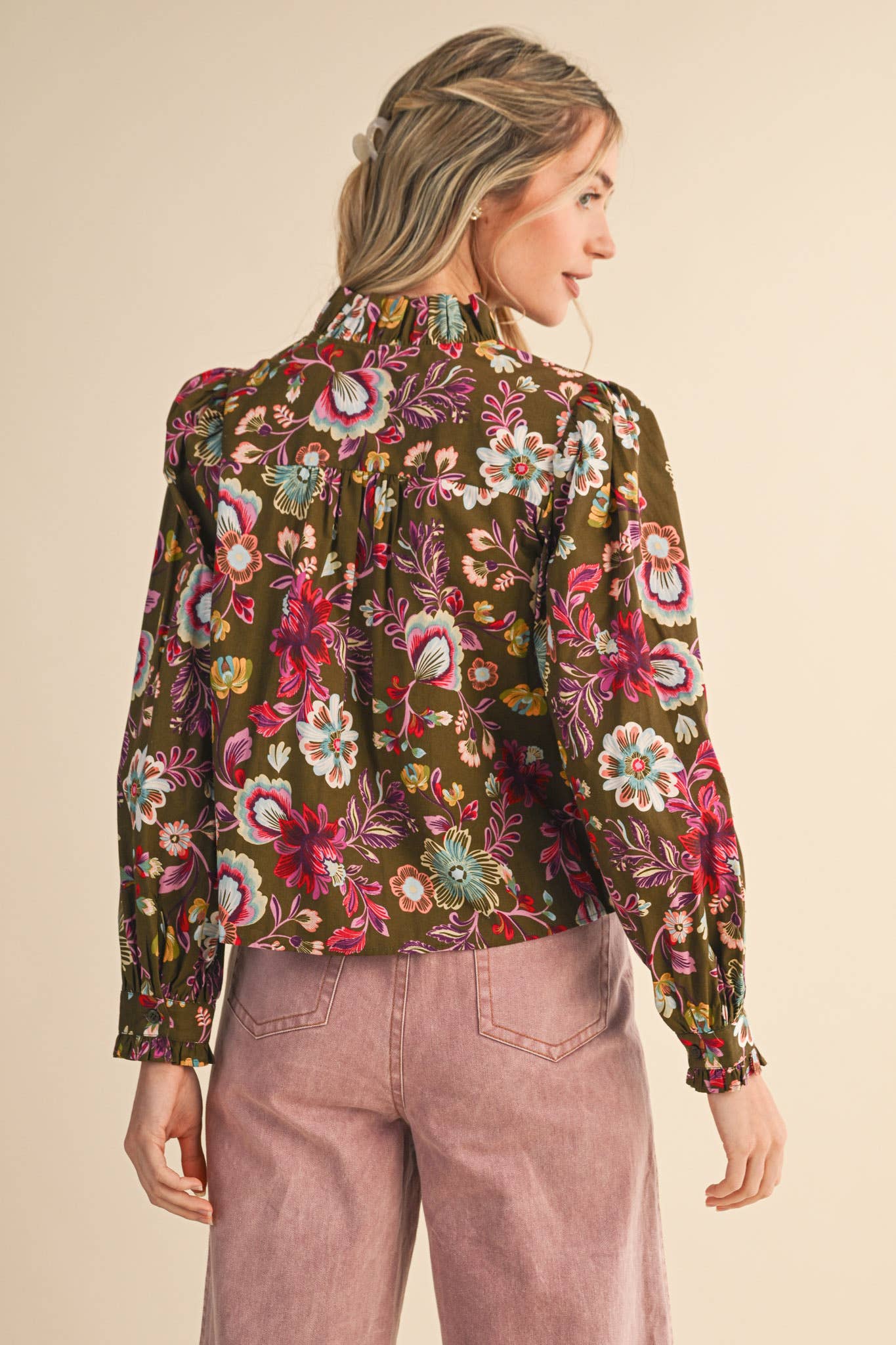 EXCLUSIVE FLORAL PRINT RUFFLED BUTTON DOWN TOP