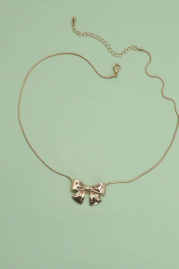 Classic Bow Necklace