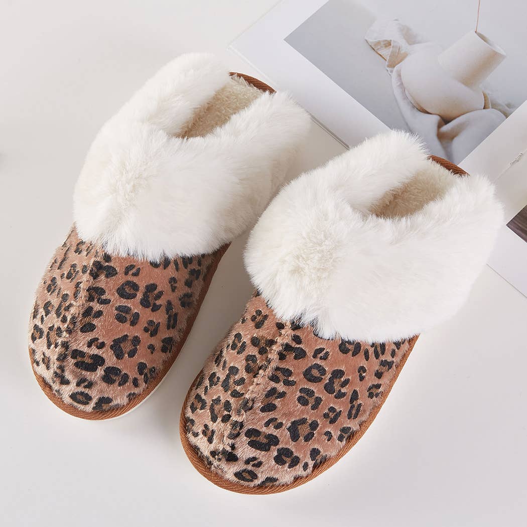 Cozy Leopard Faux Fur Lined Leopard Slippers