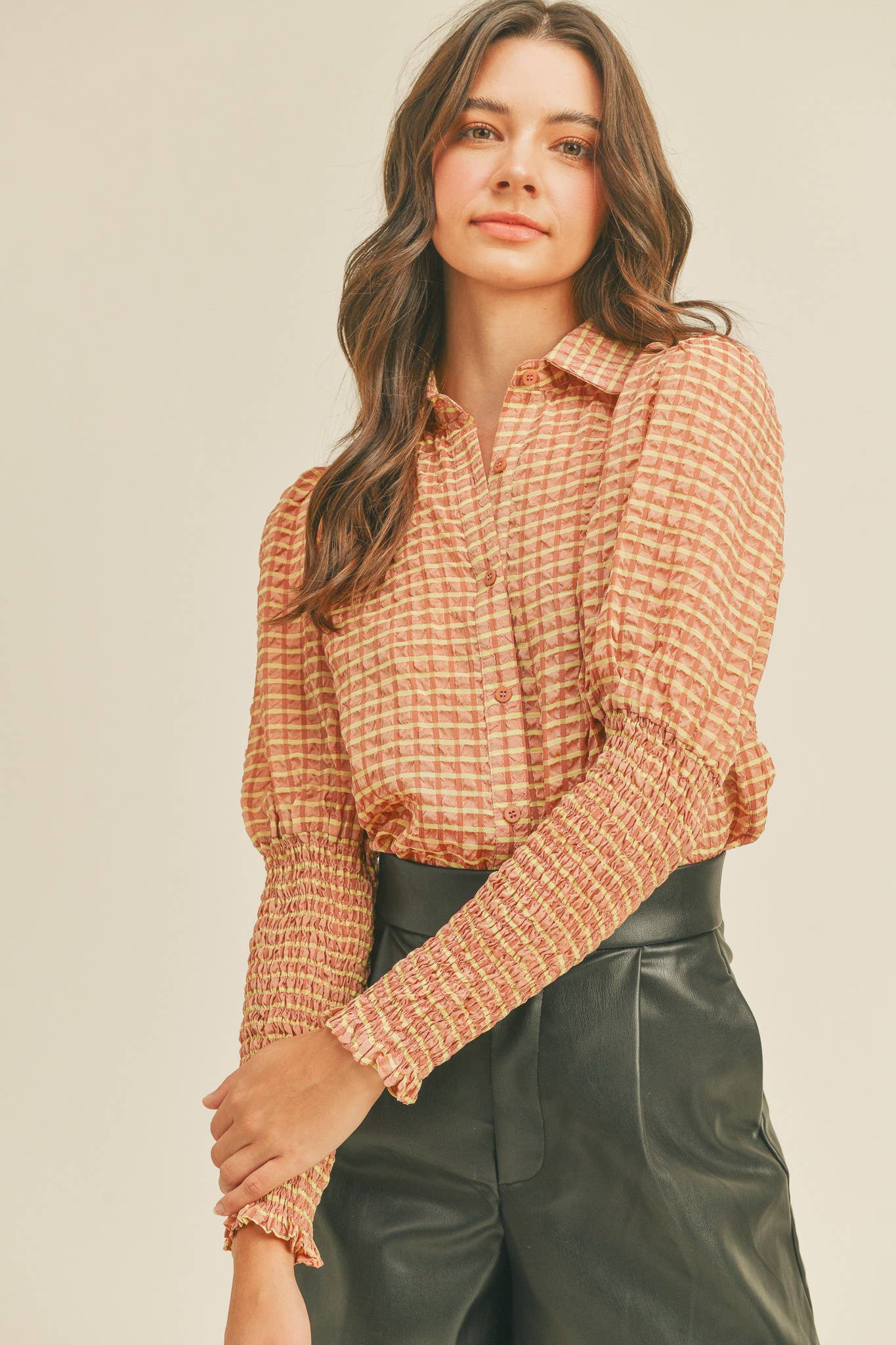 BUTTON DOWN BLOUSE WITH SMOCKED SLEEVES