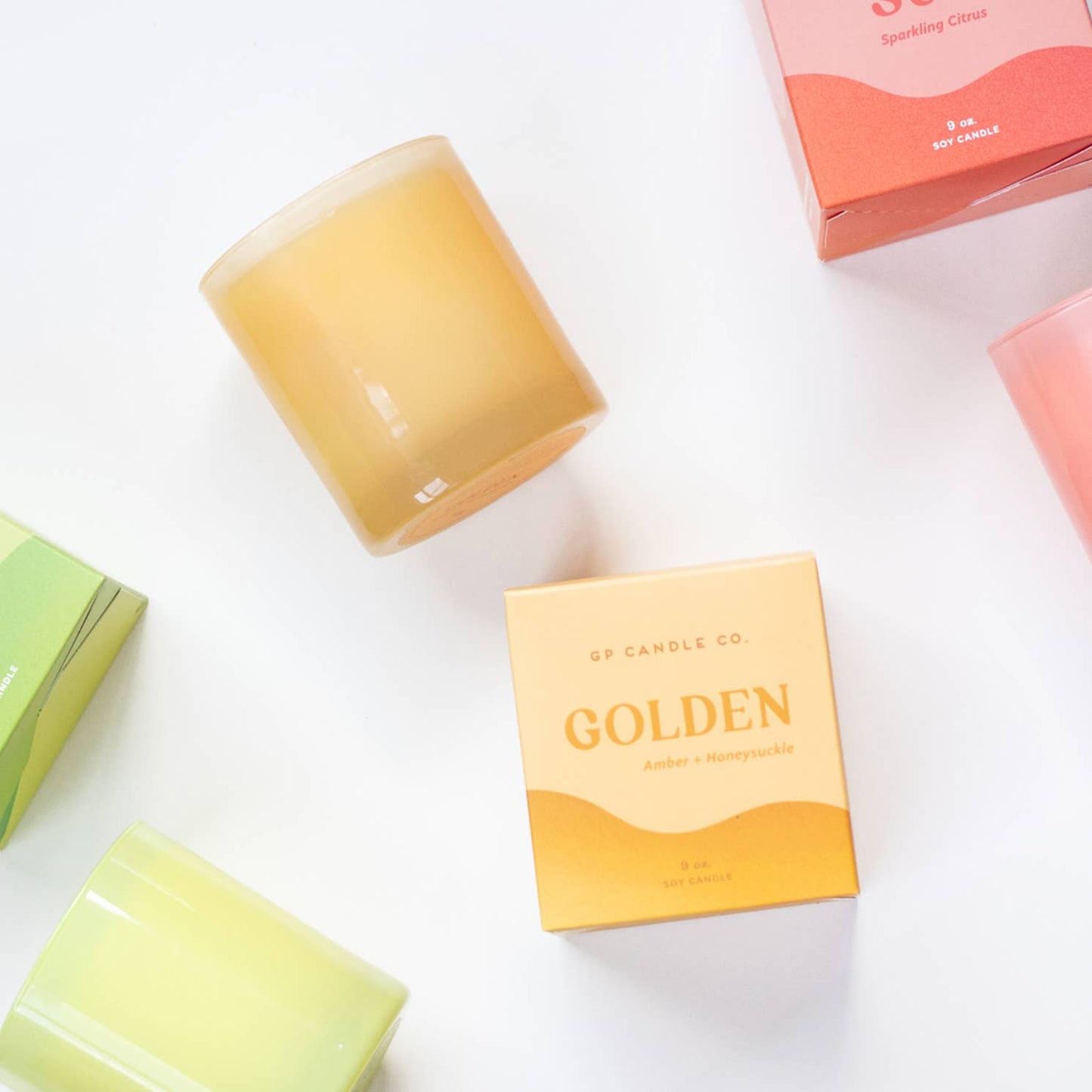 Golden 9 oz. Hue Candle (Amber + Honeysuckle)