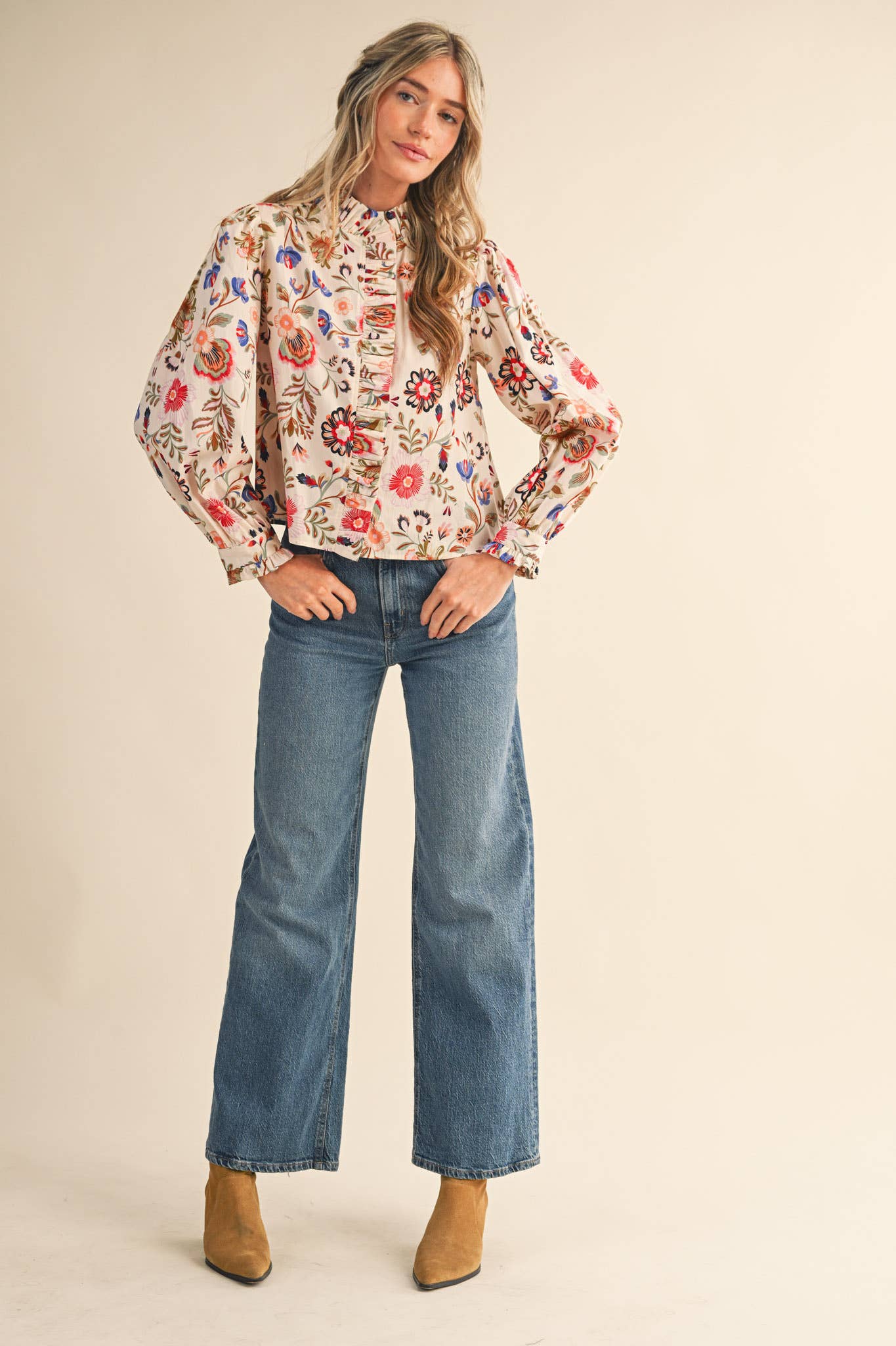 EXCLUSIVE FLORAL PRINT RUFFLED BUTTON DOWN TOP