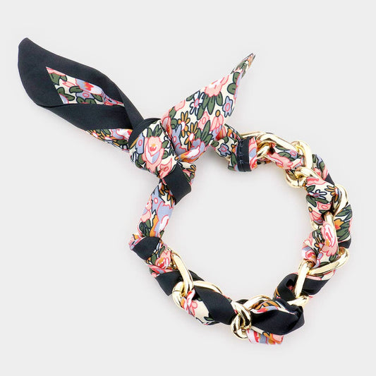 Open Metal Oval Link Patterned Fabric Bracelet